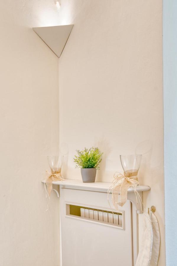 Il Loft Di Quintino Apartment ปาร์มา ภายนอก รูปภาพ