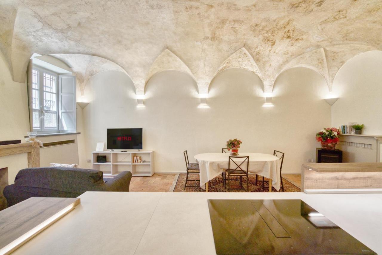 Il Loft Di Quintino Apartment ปาร์มา ภายนอก รูปภาพ